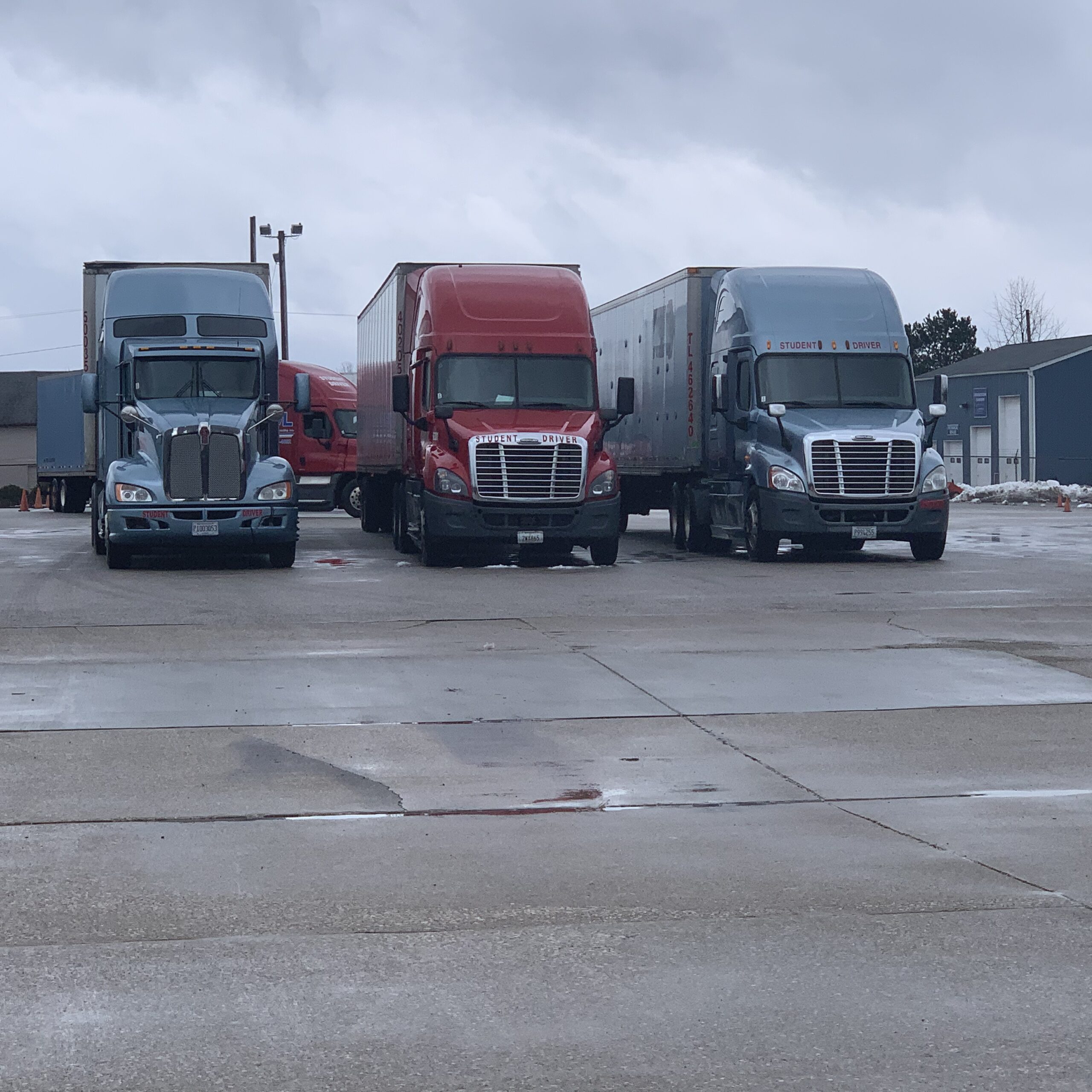 CDL Training: What to Look For When Signing Up For a Course